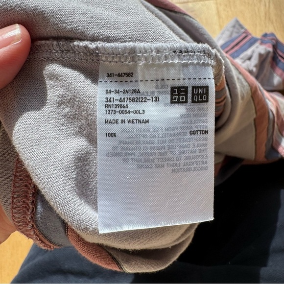 UNIQLO U Men's Striped purple t-shirt - L - Picture 9 of 10